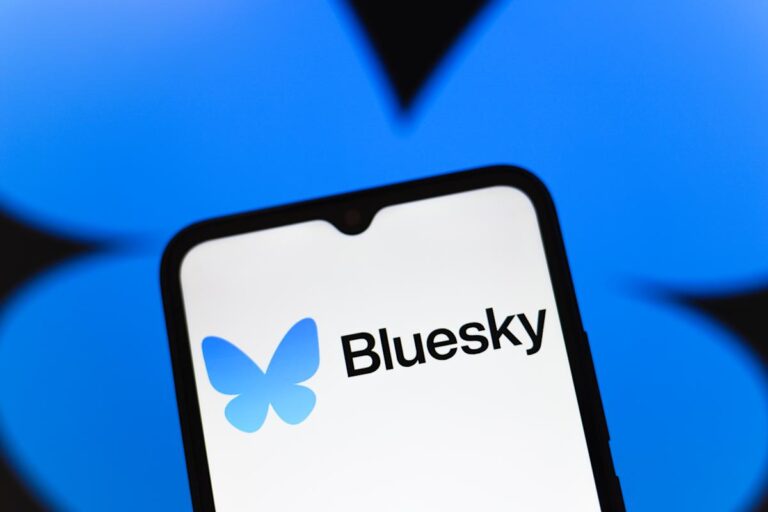 Bluesky experiments with dislikes and 'social proximity' to improve conversations - df