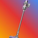 This Dyson Cordless Vacuum Is Over Half Off on Amazon - df