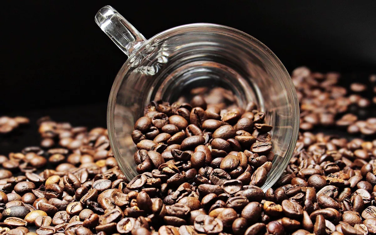 coffee-beans-2258839-1920.jpg