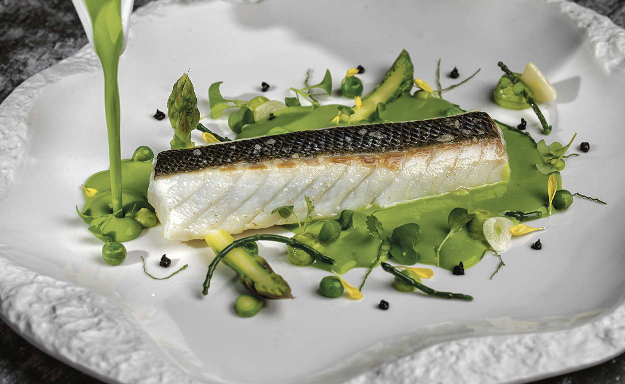 lubina-esparragos-guisantes-berasategui.jpg