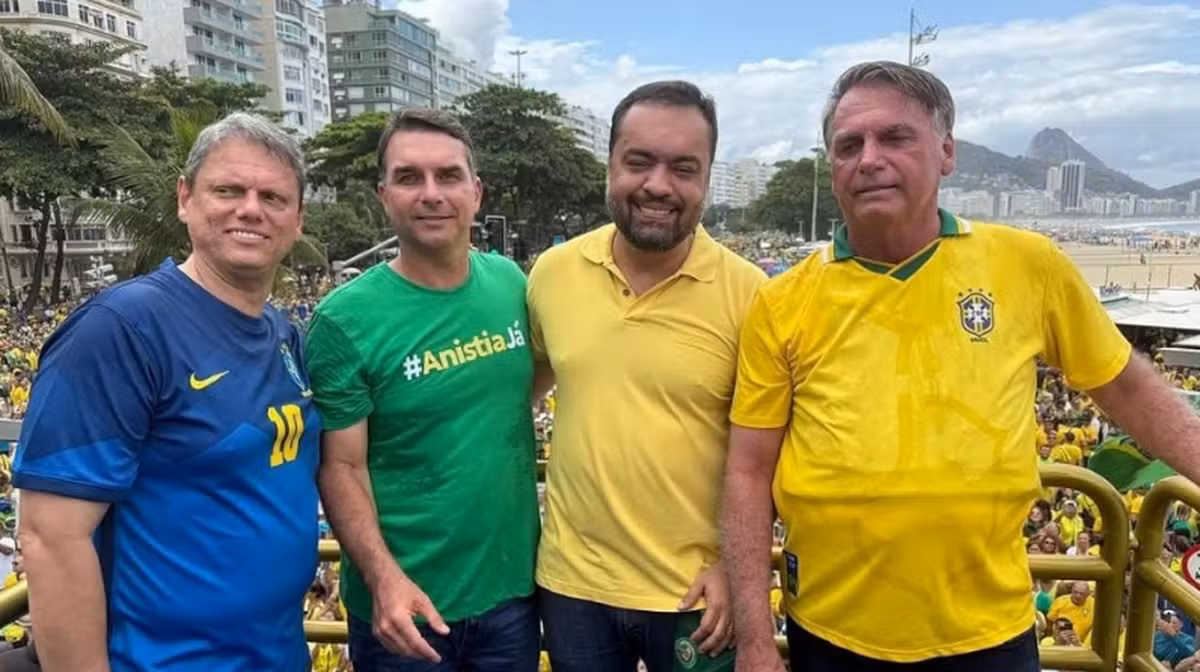 tarcisio-castro-e-bolsonaro.png