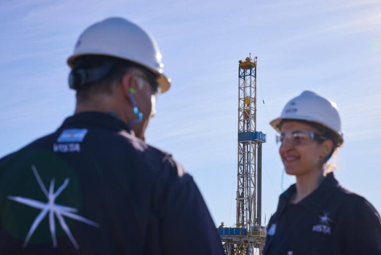 vista-energy-ya-invirtio-usdollar6000-millones-en-FOLXWNCP7BAT7KSA7XEJNZAHGQ.jpg